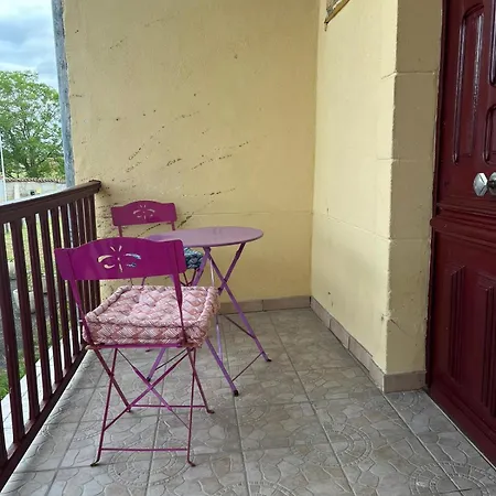 Διαμέρισμα Le Sens De La Famille