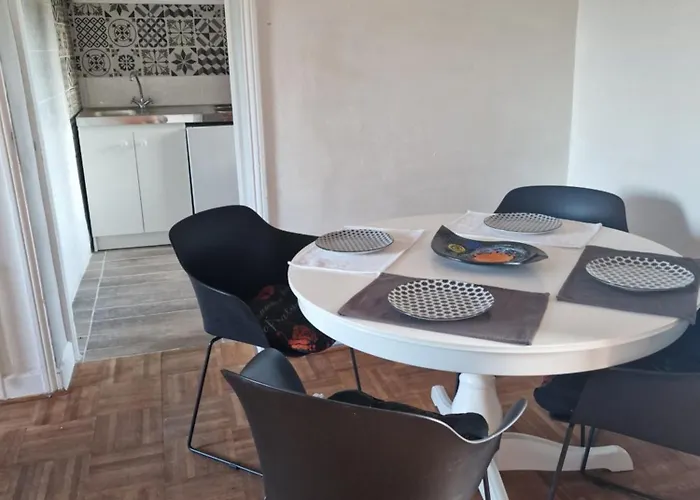 Le Sens De La Famille * Aubusson-d'Auvergne